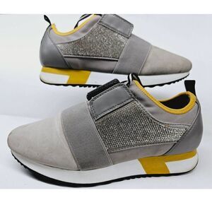 Steve Madden Women 8